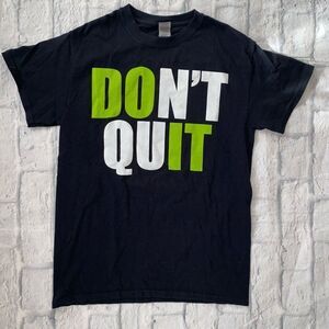 Gildan adult S cotton Crewneck short sleeve graphic print t-shirt black